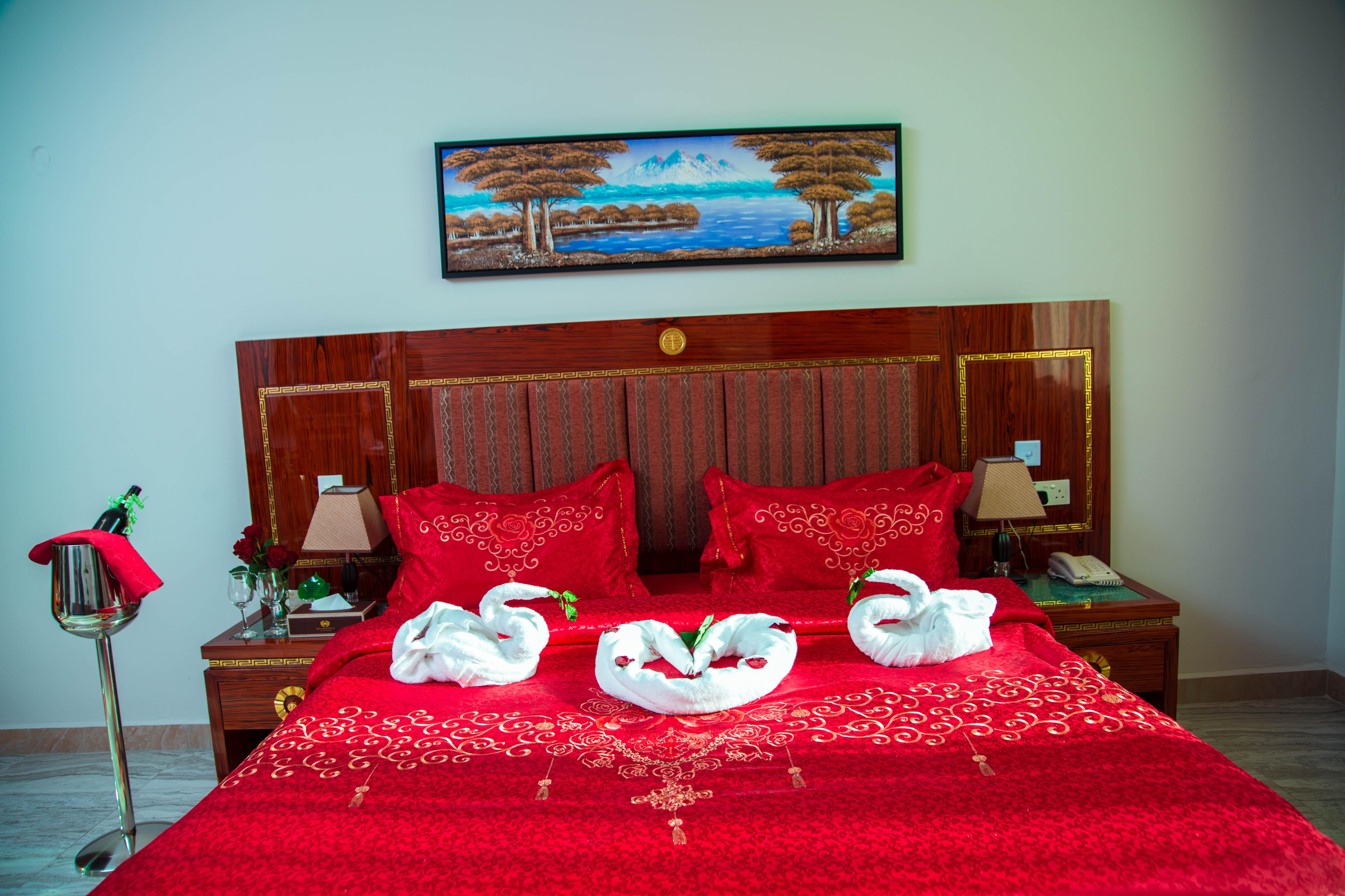 Tiffany Diamond Hotels Ltd - Makunganya Dar es Salaam Exterior photo