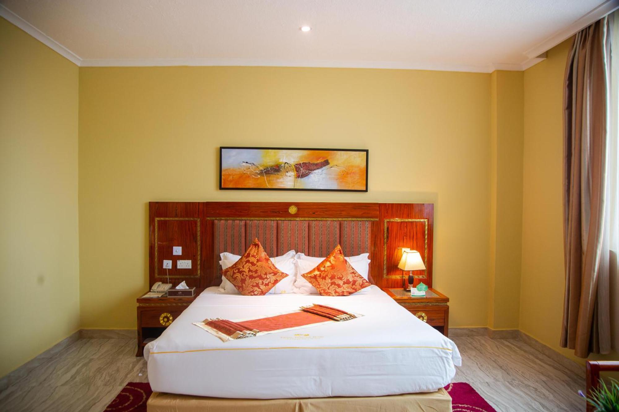 Tiffany Diamond Hotels Ltd - Makunganya Dar es Salaam Exterior photo